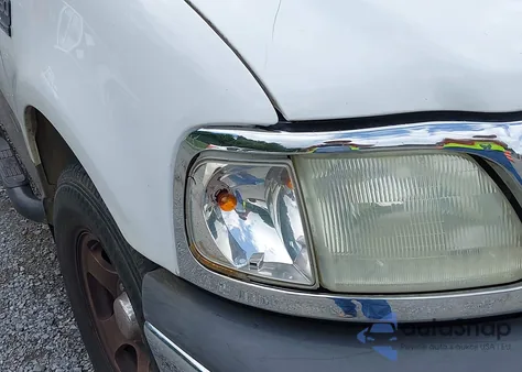 2003 Ford F-150 Lariat/Xl/Xlt from USA, damaged, VIN 1FTRX07WX3KD86058